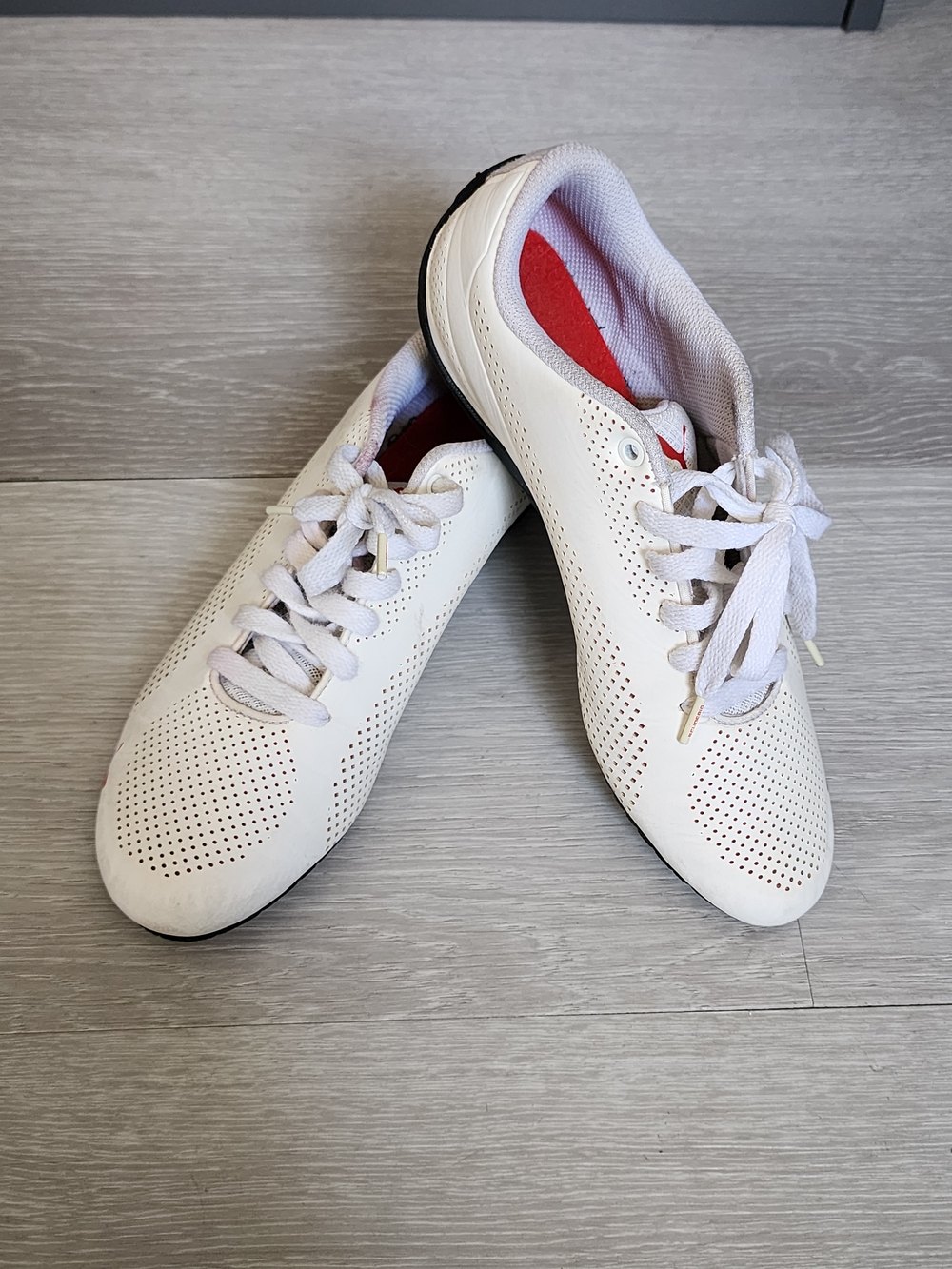 Puma White Lace-Up Athletic Driving Shoes (SZ 6.5)